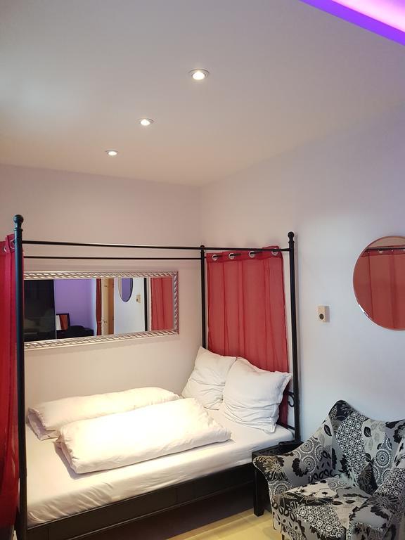 2 In City Apartment *